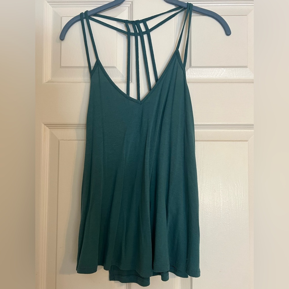 Express Cropped Flowy Tank Top